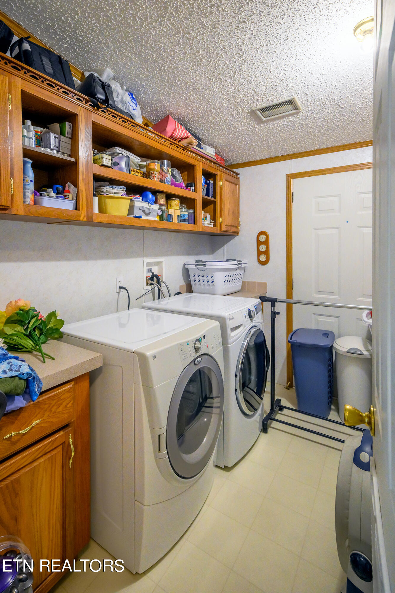 249 Davis Road Strawberry Plains, TN 37871 - Photo 40 of 57 62Laundry Room_8524