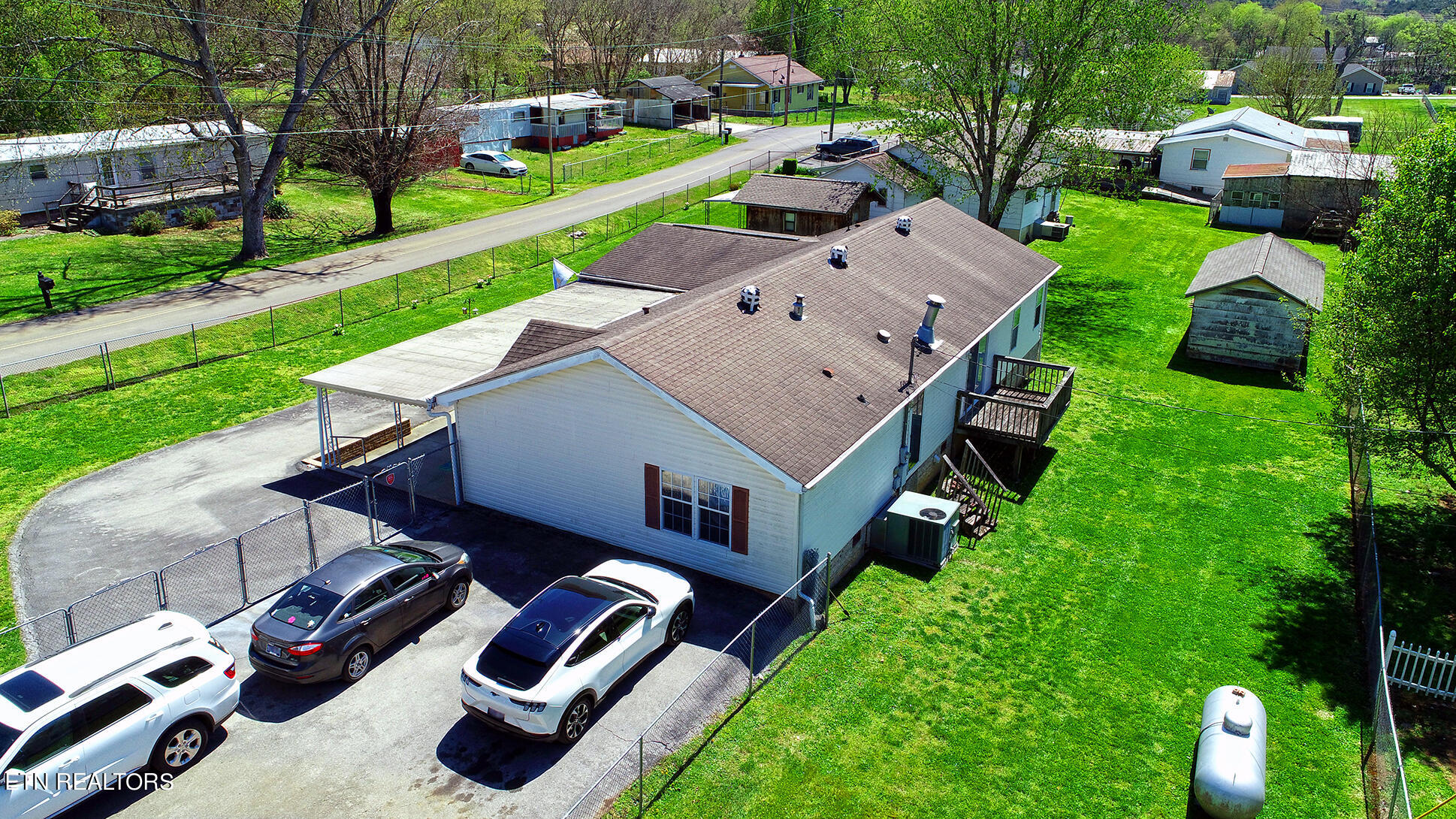 249 Davis Road Strawberry Plains, TN 37871 - Photo 5 of 57 15Exterior_0529
