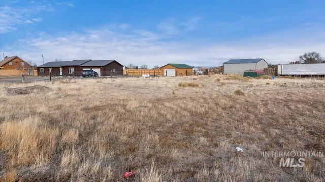 $87,000 | 60 North 449 West, Burley, ID 83318