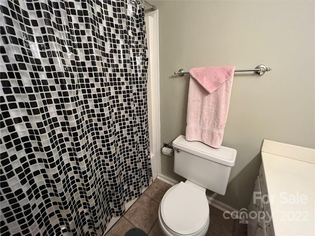 140 Lake Concord Road Northeast, Unit D2 Concord, NC 28025 - Photo 11 of 12 Gallery Image 11