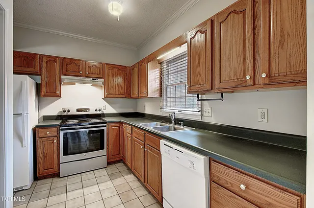 $264,900 | 33 Oak Leaf Circle, Unit 33, Johnson City, TN 37601