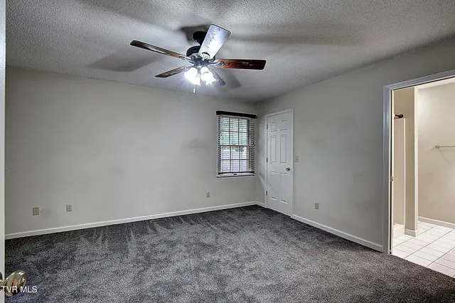 $264,900 | 33 Oak Leaf Circle, Unit 33, Johnson City, TN 37601