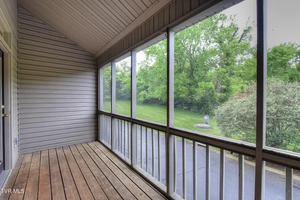 $264,900 | 33 Oak Leaf Circle, Unit 33, Johnson City, TN 37601