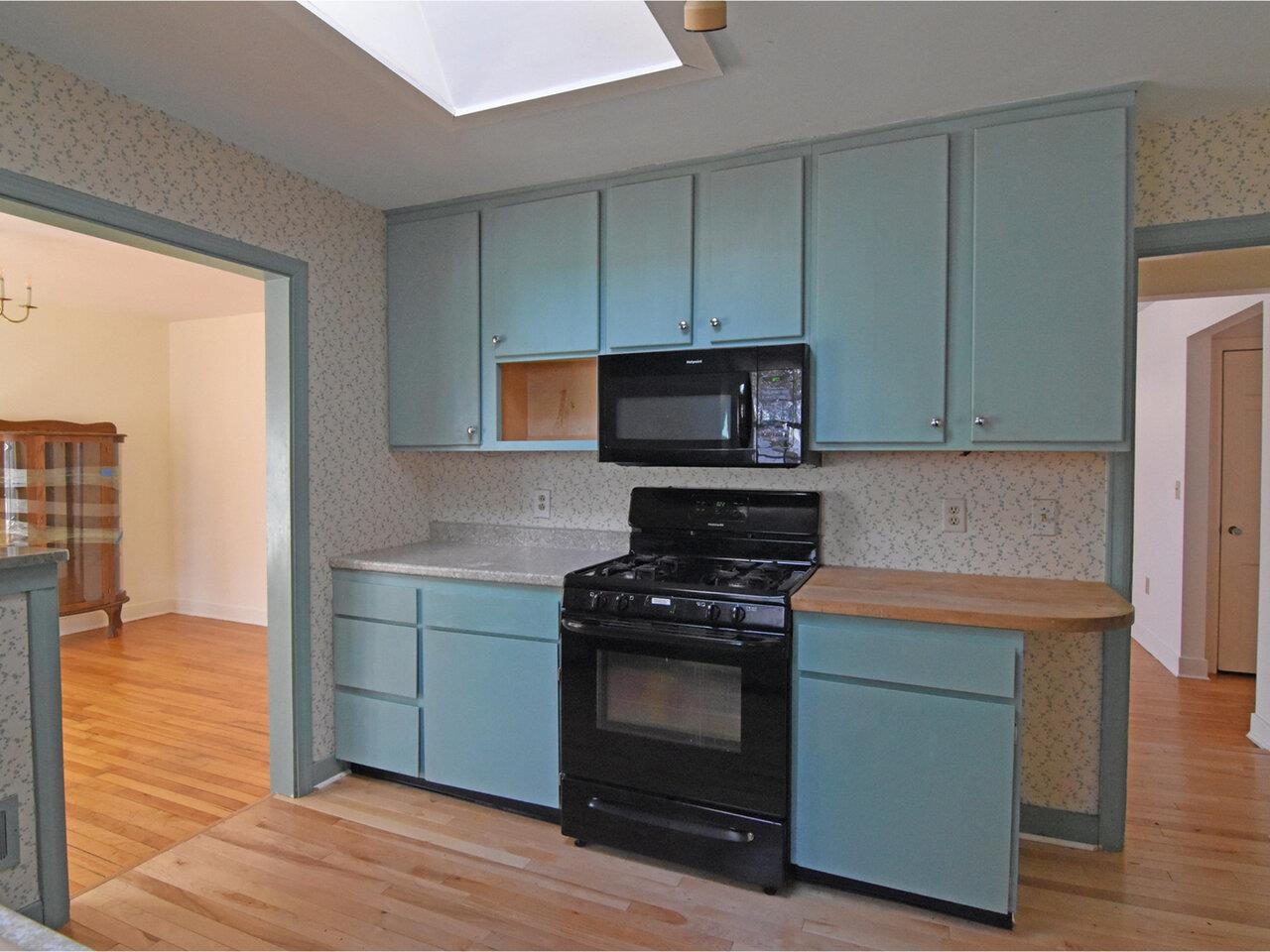 1033 Pine Street Burlington, VT 05401 - Photo 27 of 44