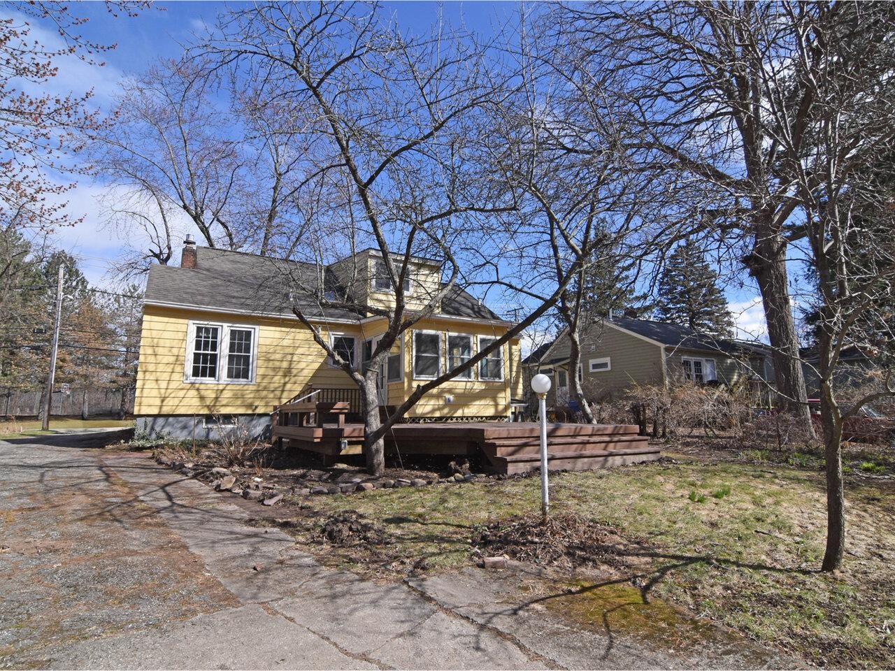 1033 Pine Street Burlington, VT 05401 - Photo 3 of 44