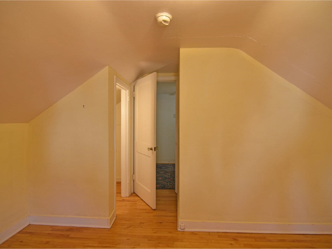 1033 Pine Street Burlington, VT 05401 - Photo 34 of 44