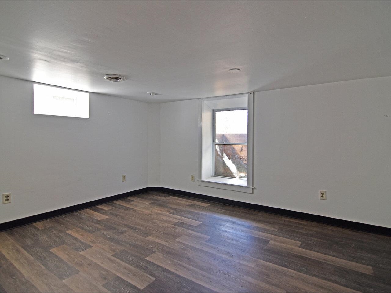 1033 Pine Street Burlington, VT 05401 - Photo 36 of 44