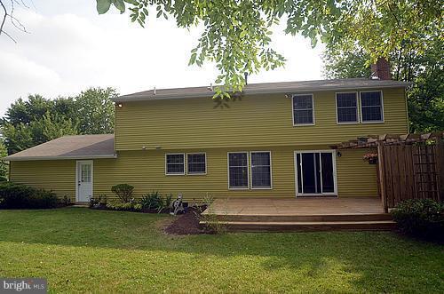 14904 Lear Lane Silver Spring, MD 20905 - Photo 21 of 30 Exterior (Rear)