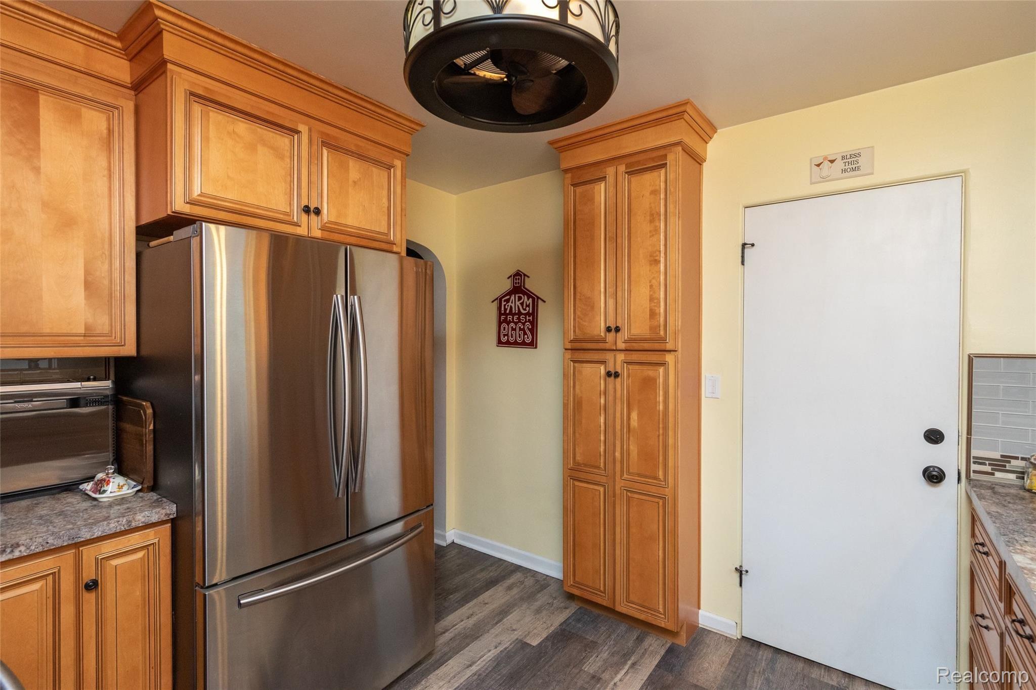 5420 North Center Road Flint, MI 48506 - Photo 25 of 56 780A3908.JPG