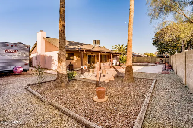 $425,000 | 8151 West Sierra Vista Drive, Glendale, AZ 85303