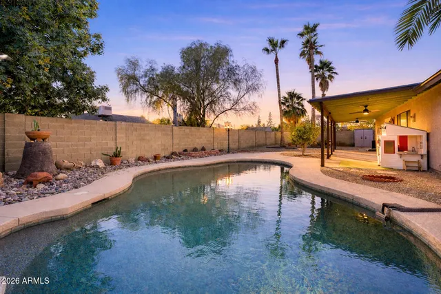 $425,000 | 8151 West Sierra Vista Drive, Glendale, AZ 85303