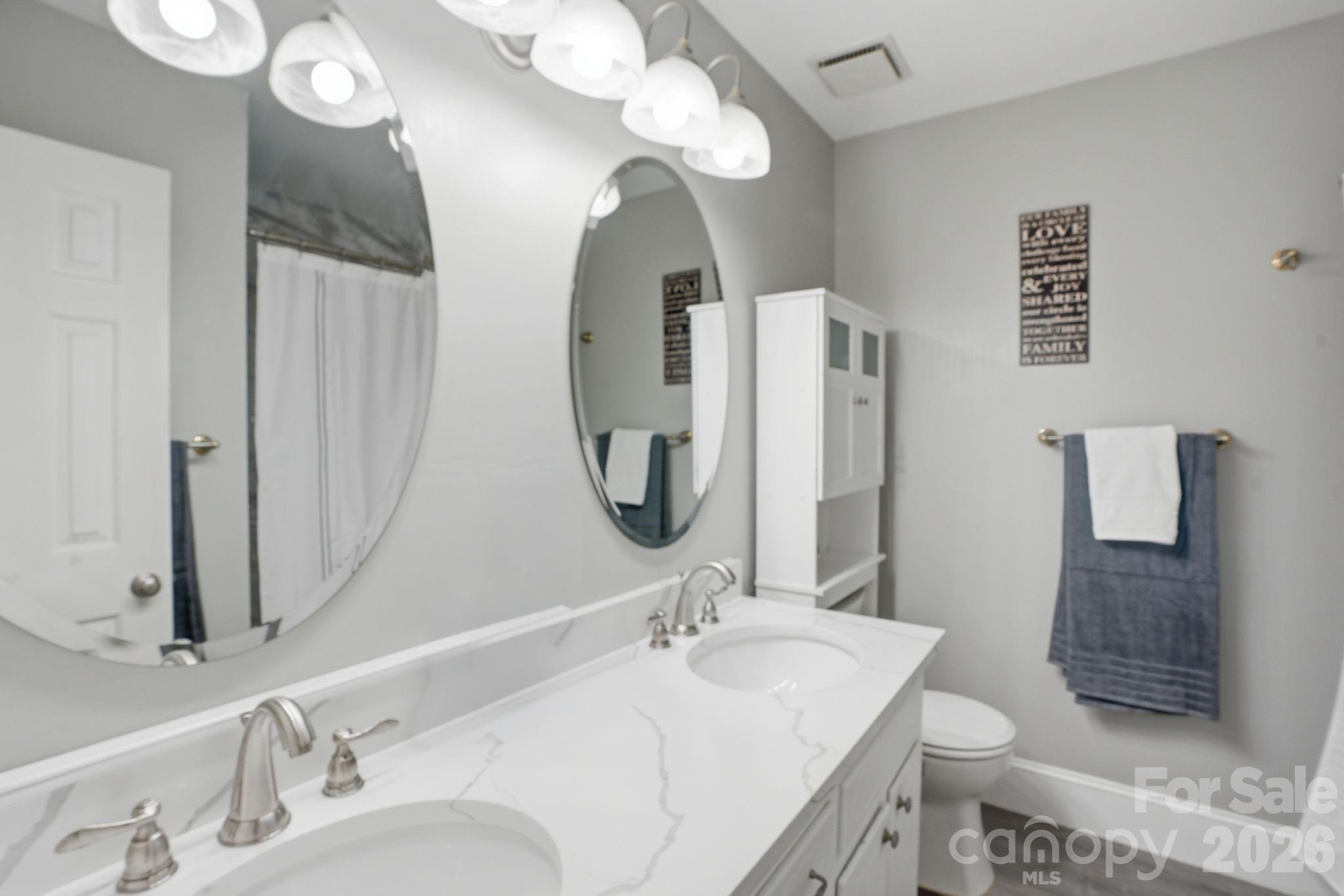 7245 Hopeton Road Charlotte, NC 28210 - Photo 17 of 32 Gallery Image 17
