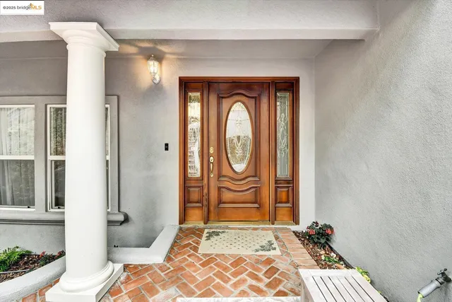 $1,500,000 | 6940 Norfolk Road, Berkeley, CA 94705