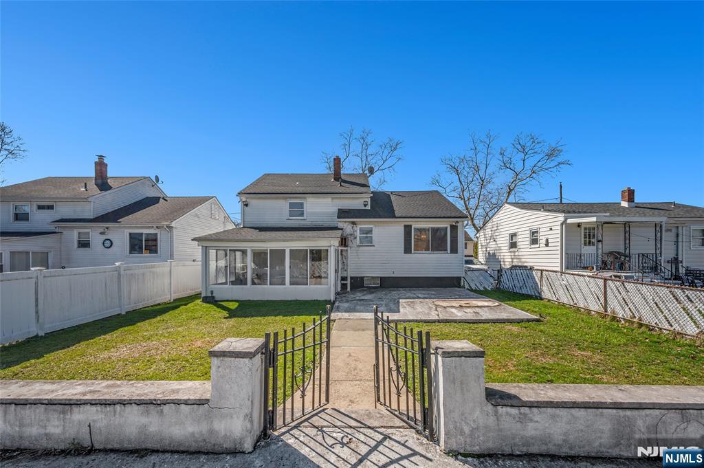 24 Carolyn Road Belleville, NJ 07109 - Photo 21 of 22