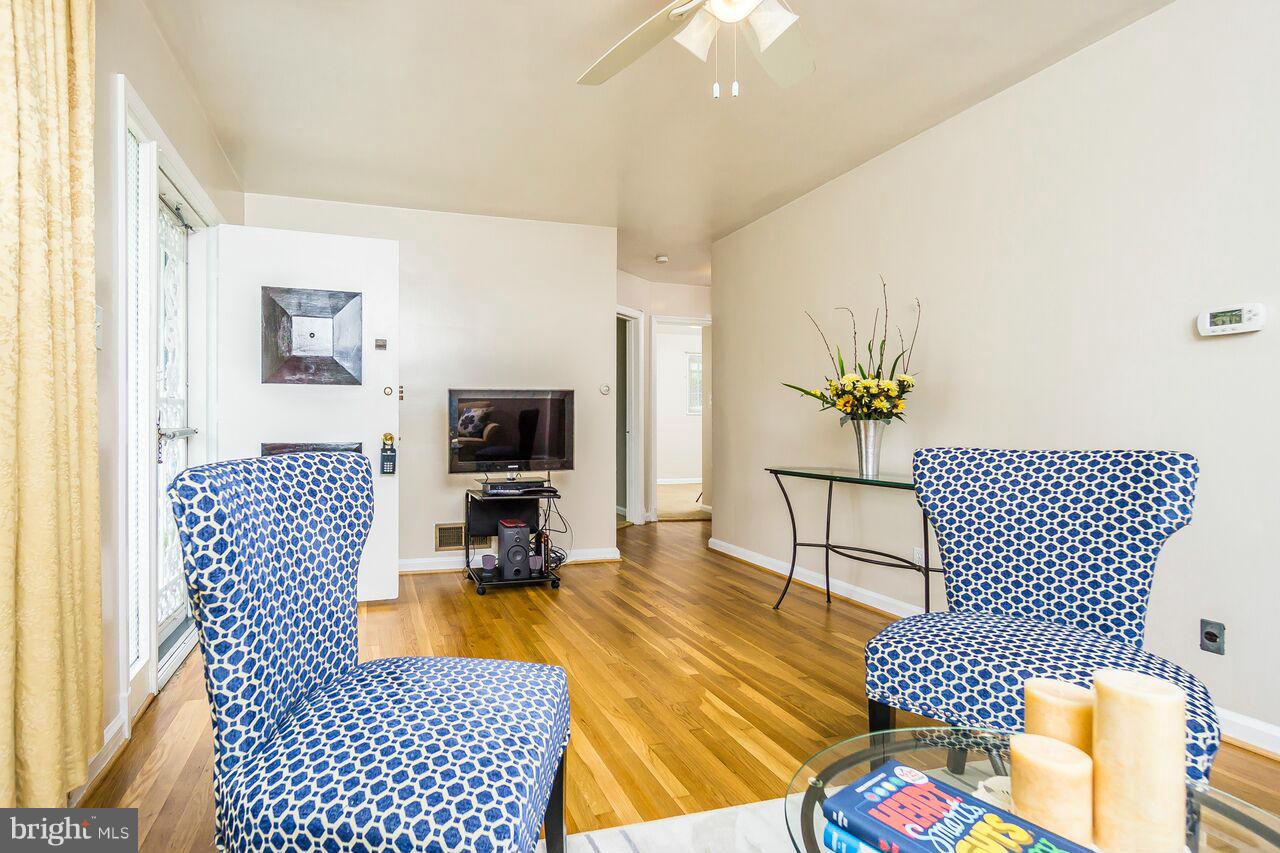 11716 Veirs Mill Road Silver Spring, MD 20902 - Photo 4 of 19 Living Room