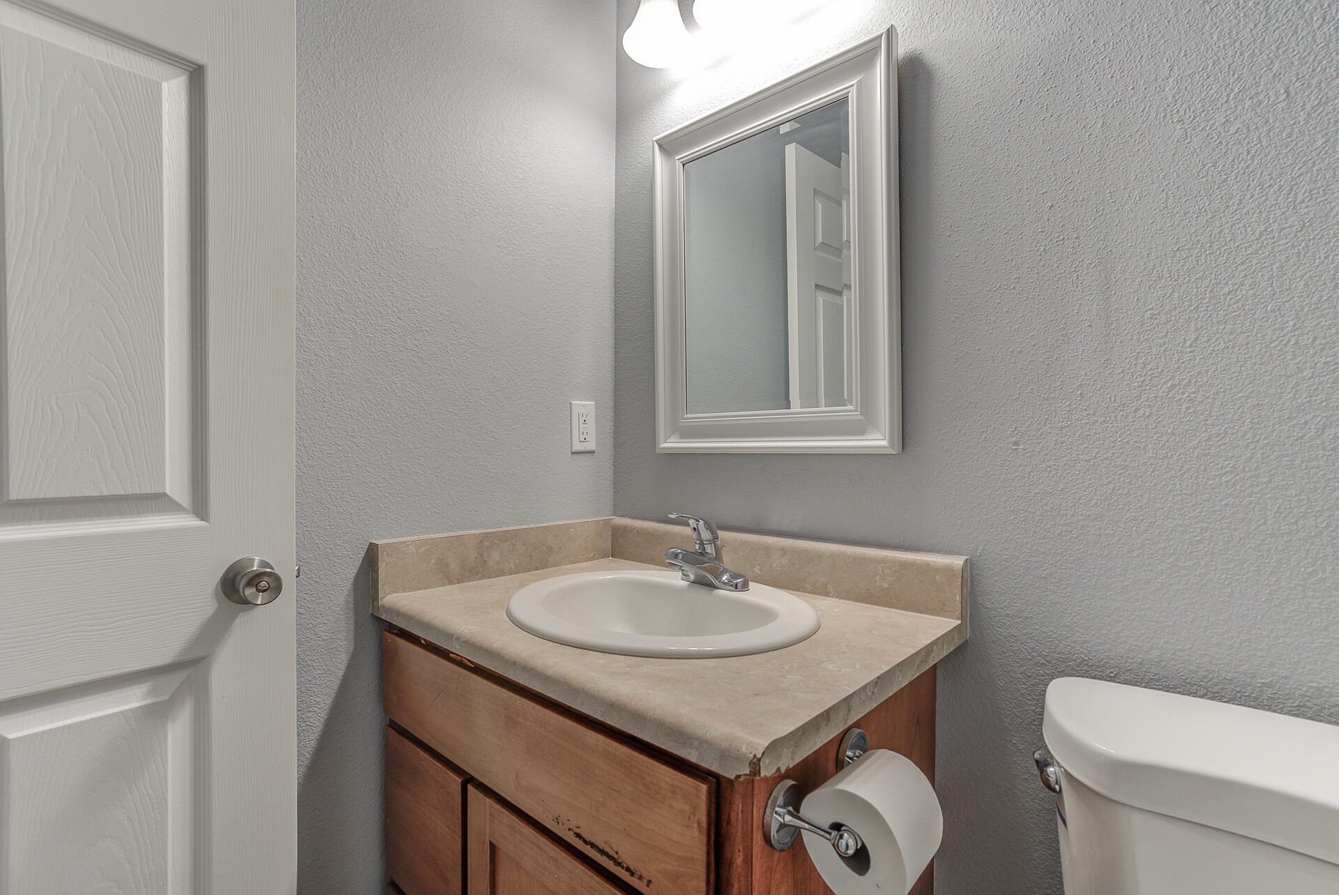 1101 Layton Road Redding, CA 96002 - Photo 16 of 37 a bathroom with a sink toilet and a mirror
