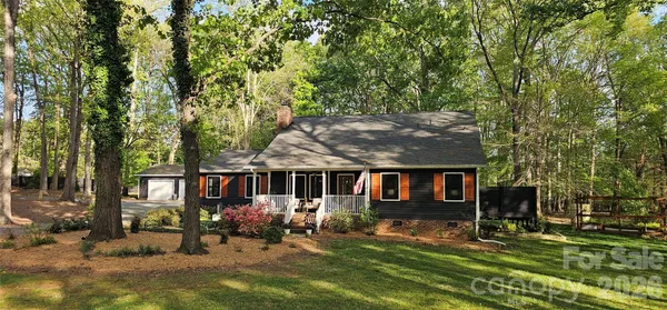 $950,000 | 2540 Bain Farm Road, Mint Hill, NC 28227