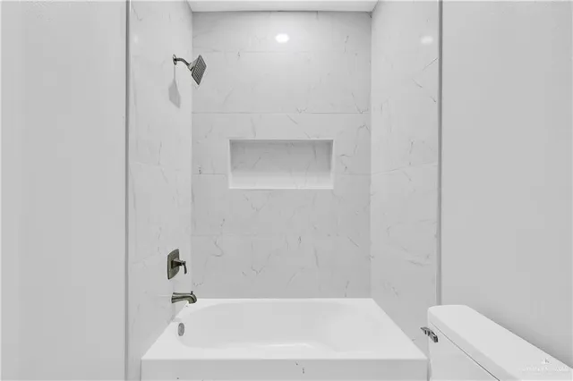 $1,350 | 2309 South Hillside Avenue, Unit 3, Edinburg, TX 78542