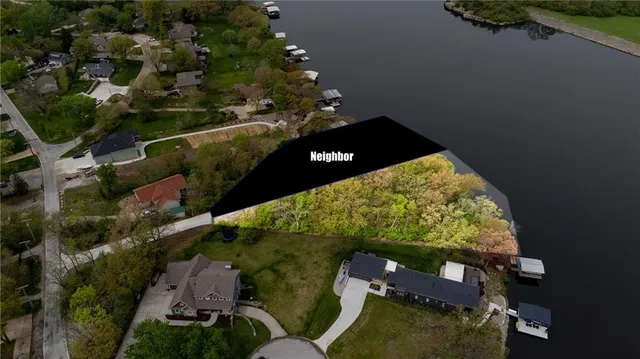 $649,900 | 1676 Northeast Ozark Drive, Lee's Summit, MO 64086