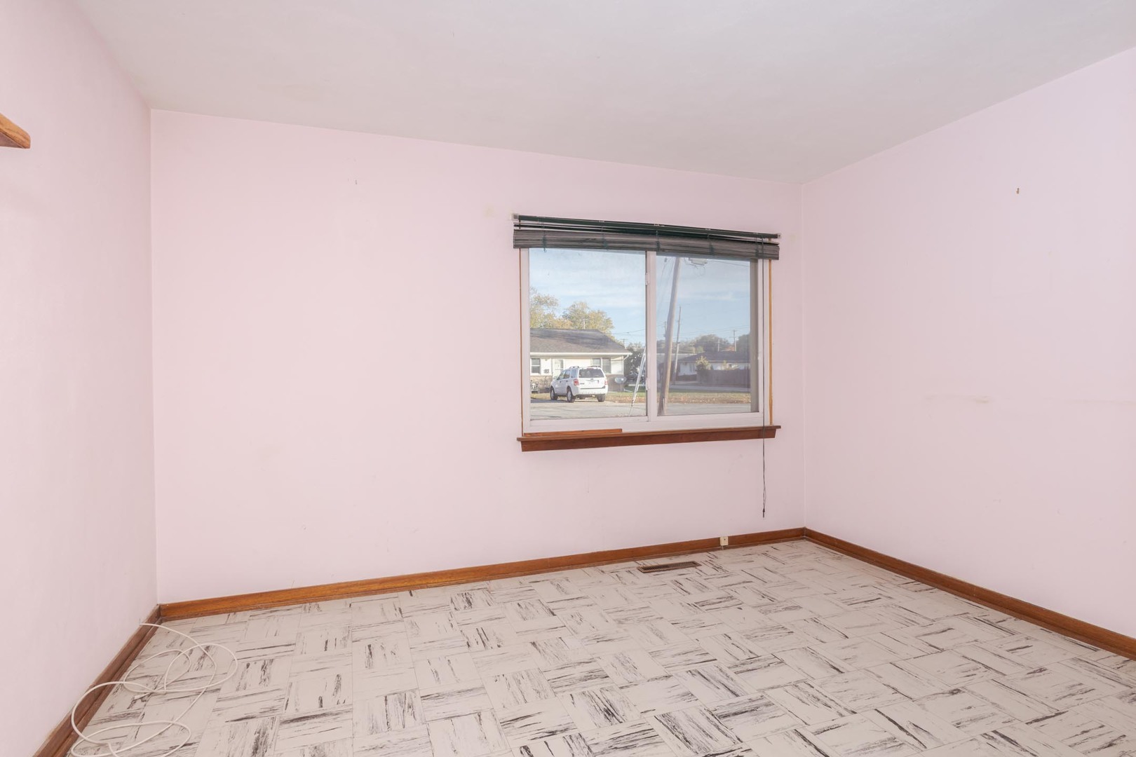 412 East Prairie Street Pontiac, IL 61764 - Photo 20 of 26 a view of an empty room