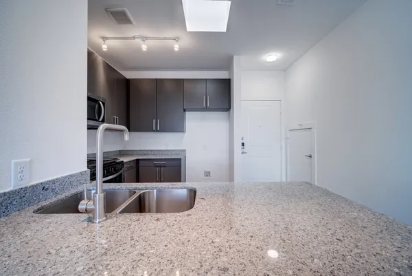 $1,695 | 13130 Pond Springs Road, Unit 2203, Austin, TX 78729