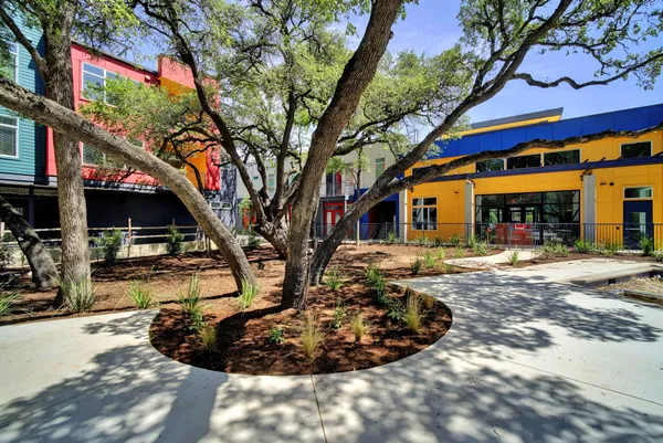 $1,695 | 13130 Pond Springs Road, Unit 2203, Austin, TX 78729