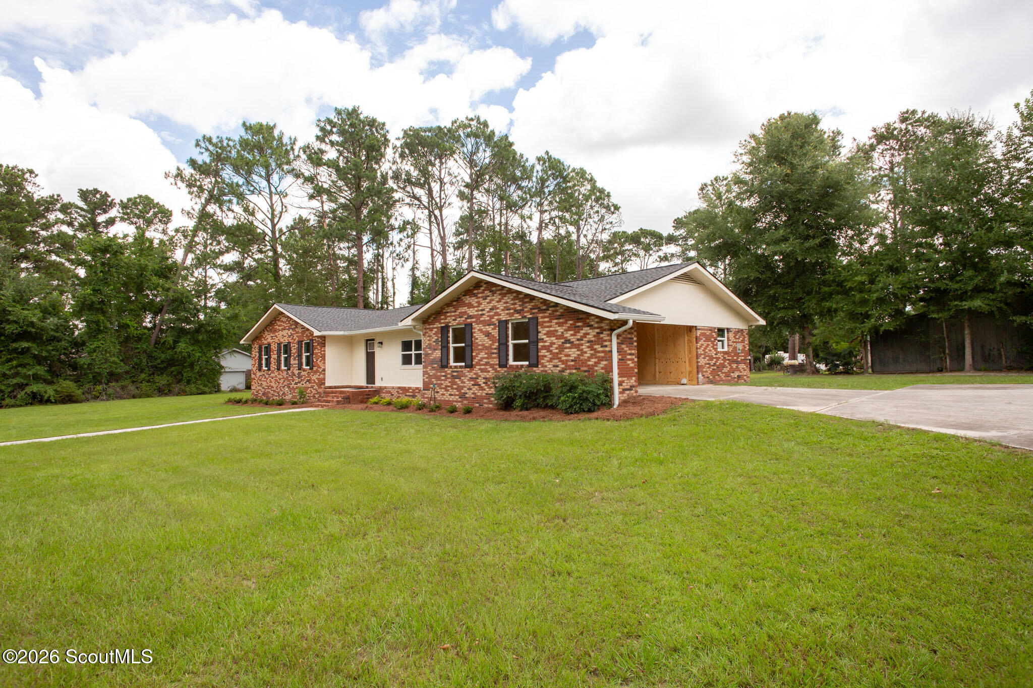 2608 Winchester Road Waycross, GA 31501 - Photo 3 of 42 3F8A0268