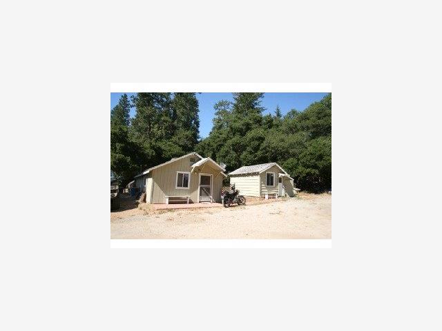 126 Martin Road Santa Cruz, CA 95060 - Photo 3 of 8 Gallery Image 3