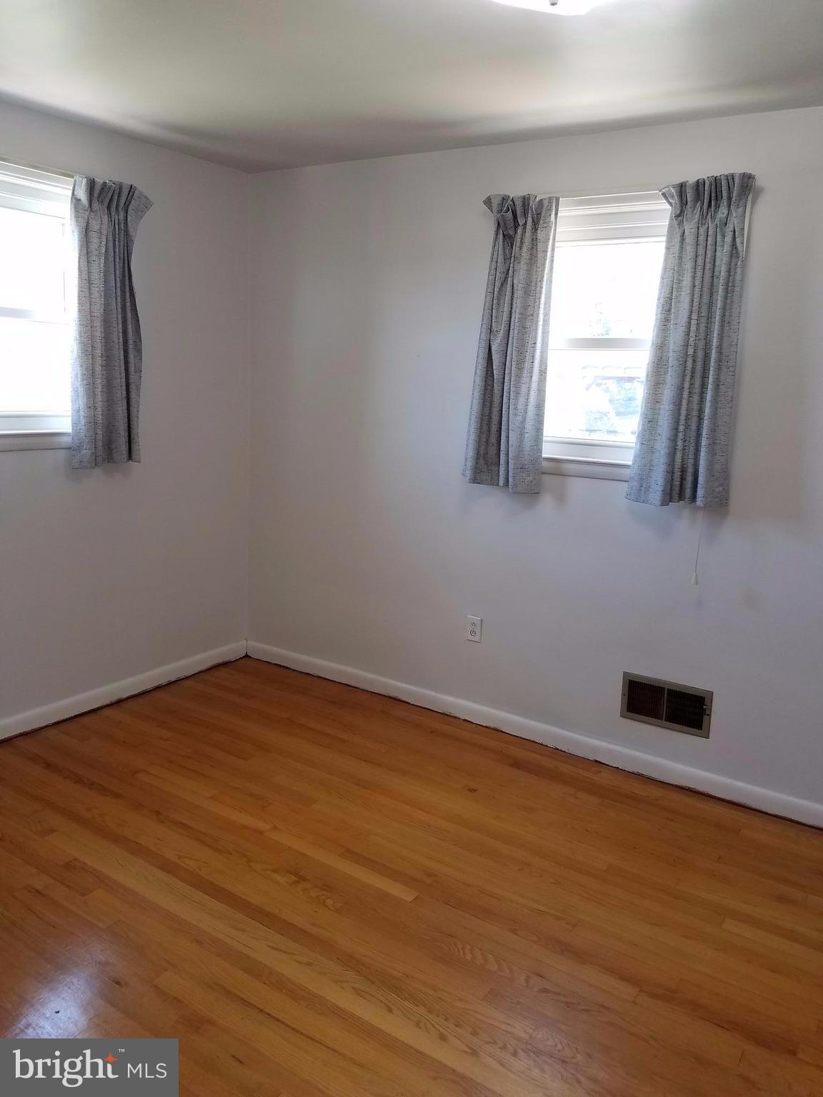 1217 Ridgeshire Road Baltimore, MD 21222 - Photo 12 of 30 Bedroom