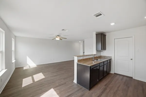 $199,000 | 5017 Cressler Lane, Unit 28G, Jarrell, TX 76537