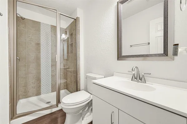 $3,500 | 4634 Highway 36, Rosenberg, TX 77471