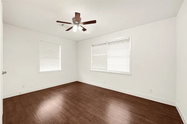 $3,500 | 4634 Highway 36, Rosenberg, TX 77471