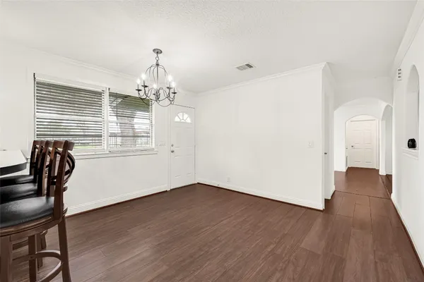 $3,500 | 4634 Highway 36, Rosenberg, TX 77471