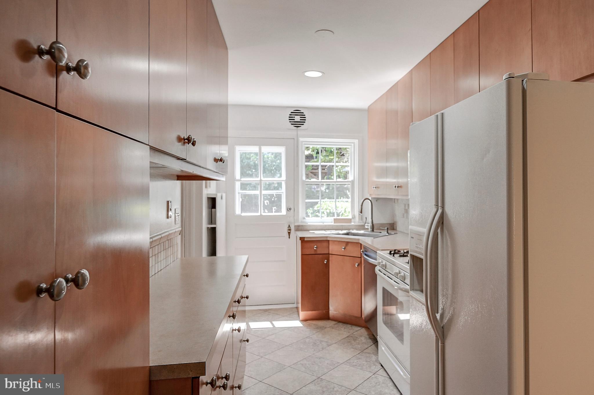 163 Stanmore Road Baltimore, MD 21212 - Photo 15 of 48