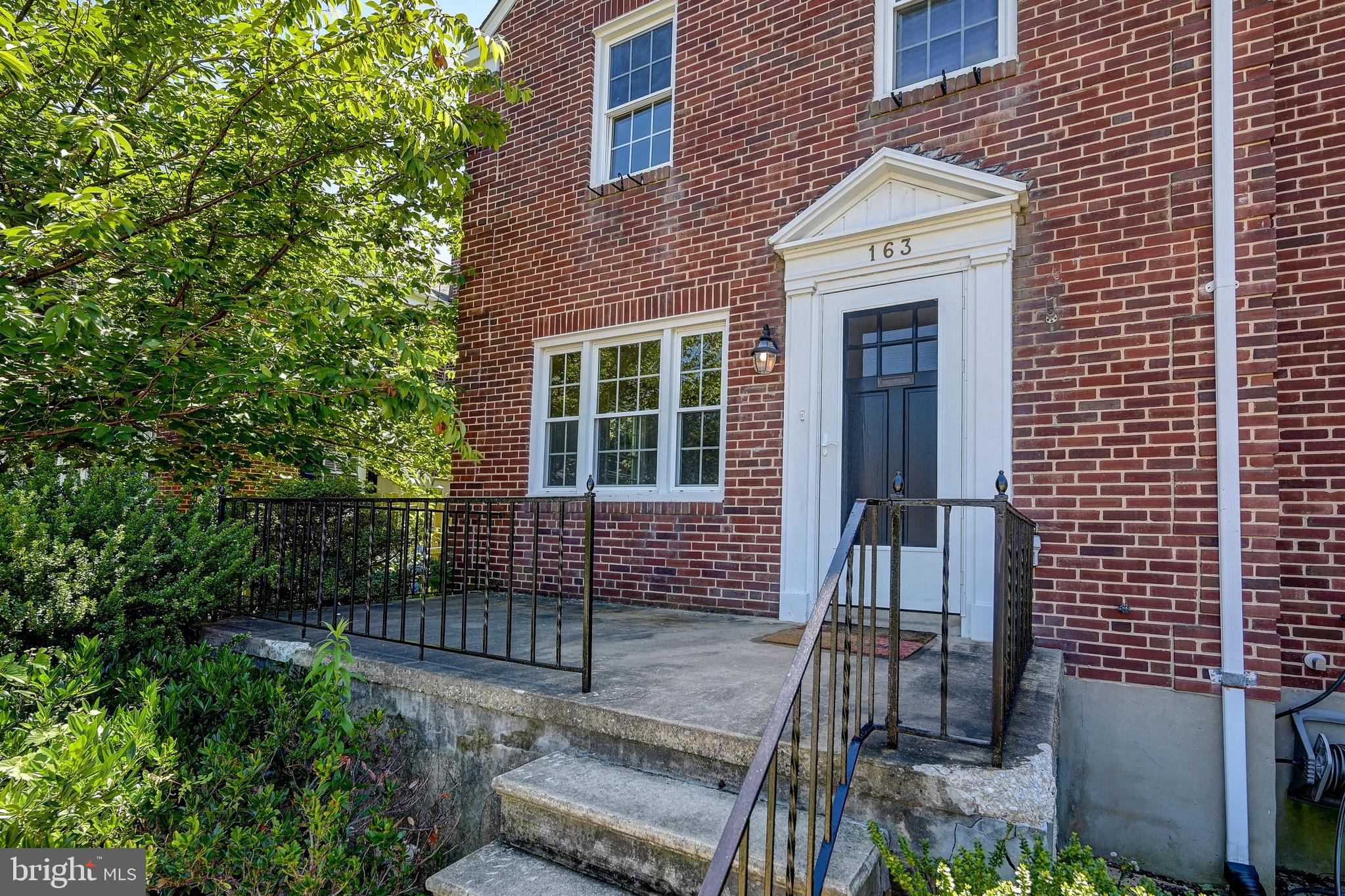 163 Stanmore Road Baltimore, MD 21212 - Photo 5 of 48