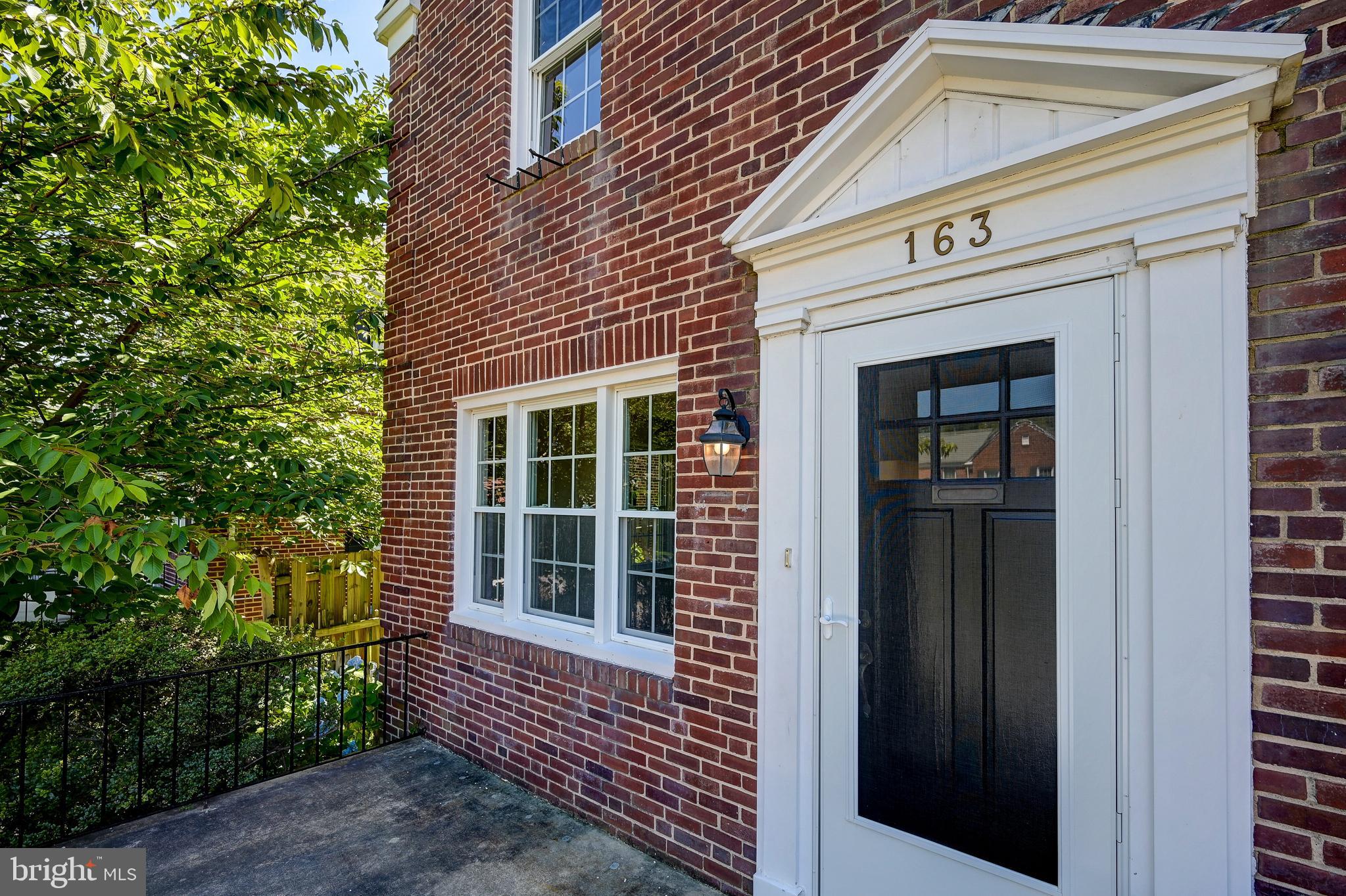 163 Stanmore Road Baltimore, MD 21212 - Photo 7 of 48