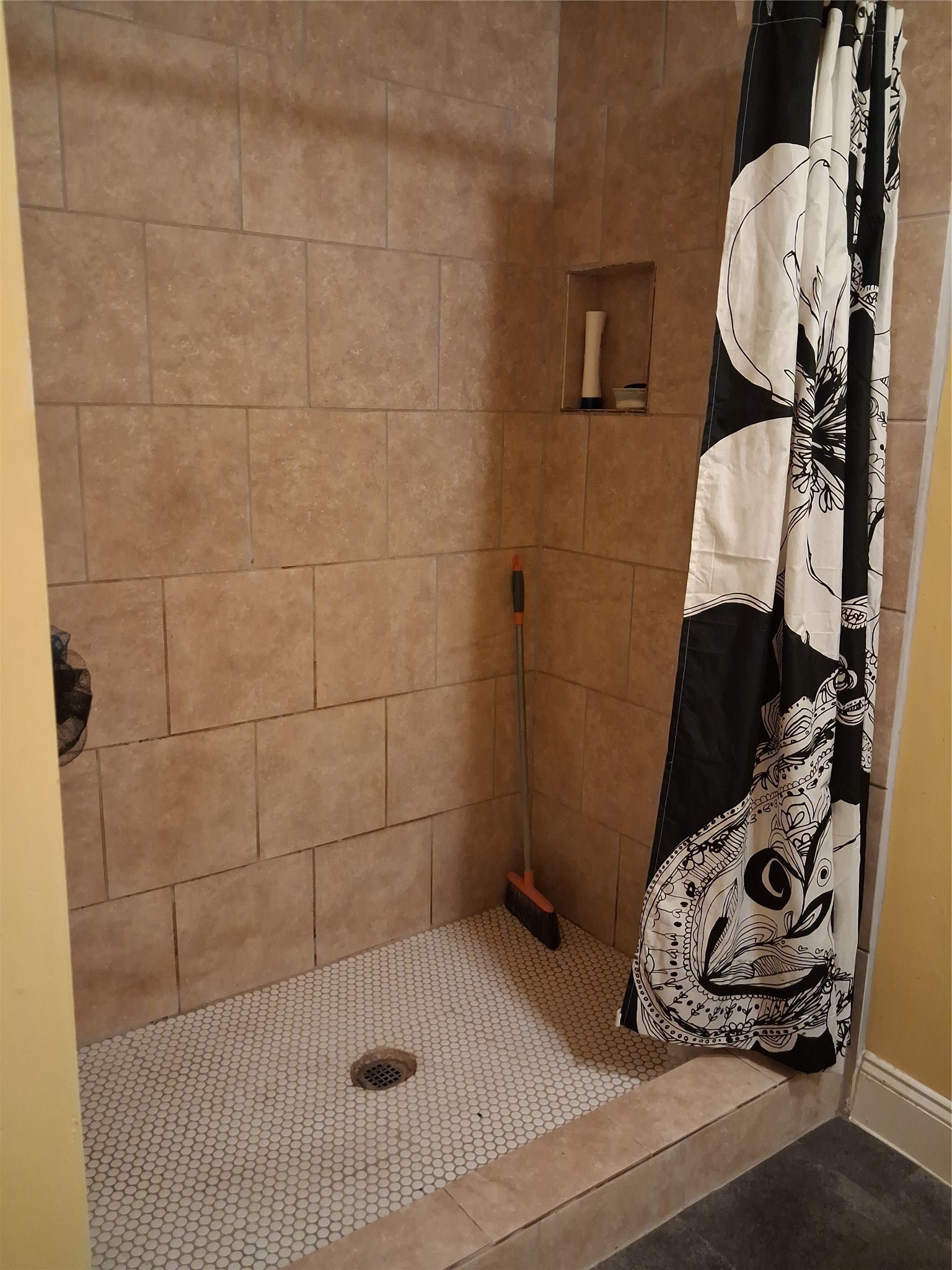 3646 Upper Leggett Road Livingston, TX 77351 - Photo 23 of 43 a bathroom with a sink and a mirror