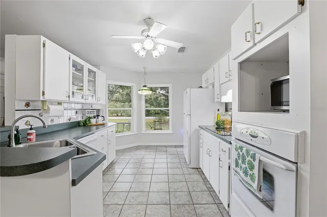 $289,000 | 2860 Northwest 173rd Street, Trenton, FL 32693