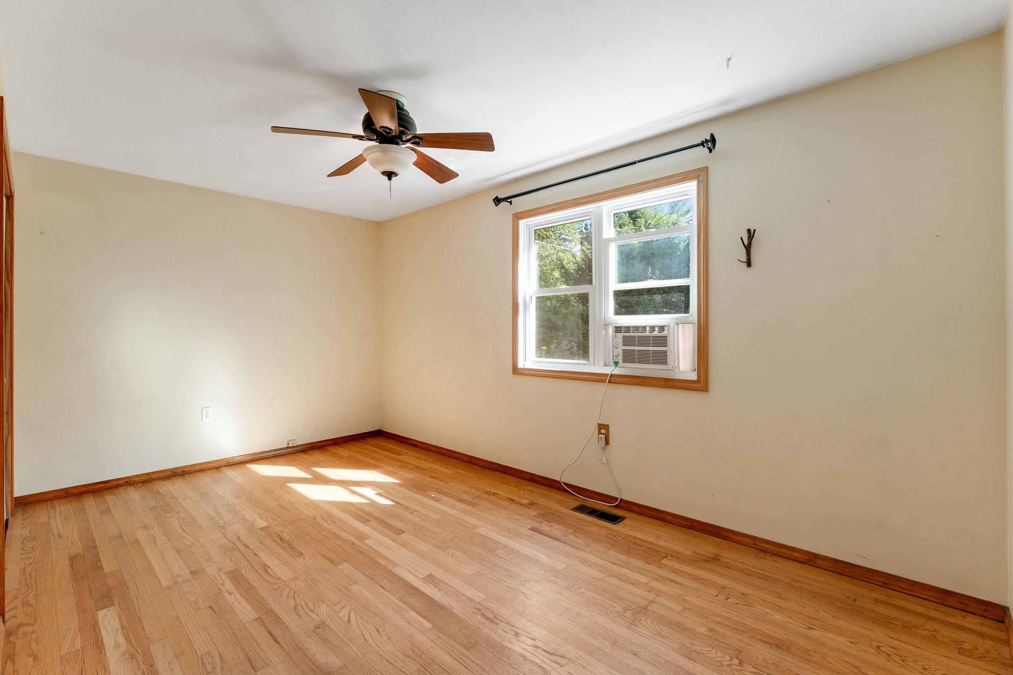 79 Hobbs Road Milton, VT 05468 - Photo 23 of 34 Gallery Image 23