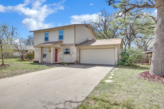 $394,900 | 12002 Hardwood Trail, Austin, TX 78750