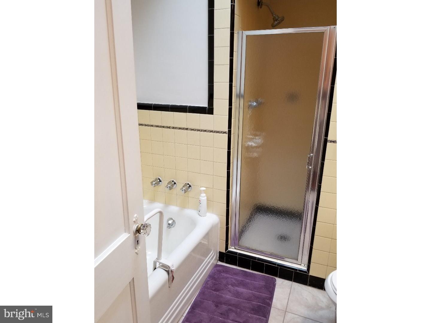 7423 Sommers Road Philadelphia, PA 19138 - Photo 10 of 15 Bathroom