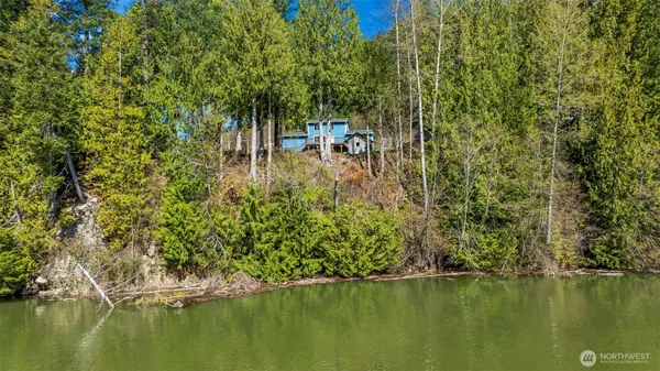 $649,950 | 13018 532nd Street East, Eatonville, WA 98328