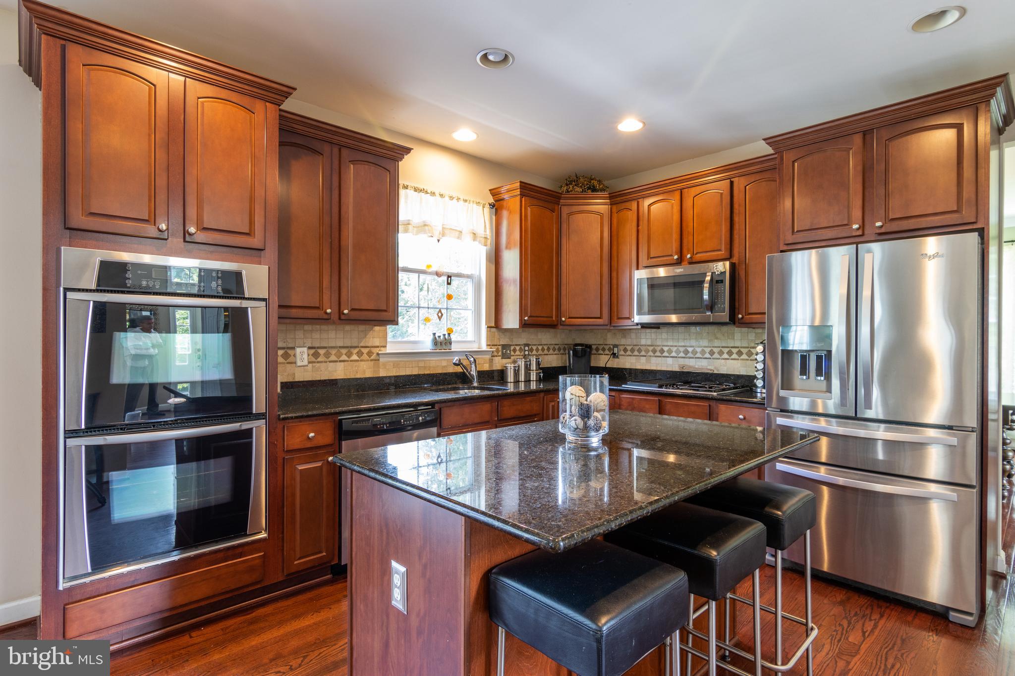 4008 Hedges Road Pasadena, MD 21122 - Photo 9 of 81