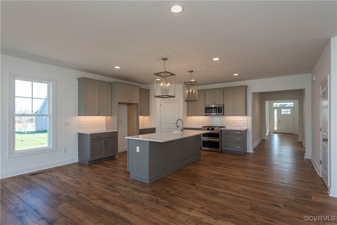5161 Staveley Road Chester, VA 23831 - Photo 4 of 20 Interior photos of Cedar plan built in another com