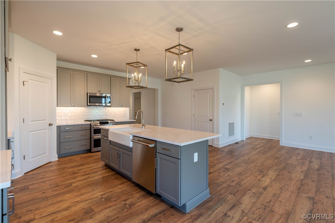5161 Staveley Road Chester, VA 23831 - Photo 6 of 20 Interior photos of Cedar plan built in another com
