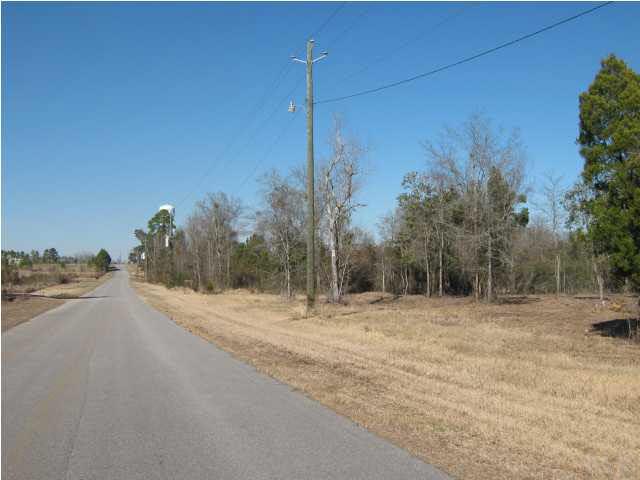 5050 Chestnut Road Molino, FL 32577 - Photo 7 of 20 Gallery Image 7