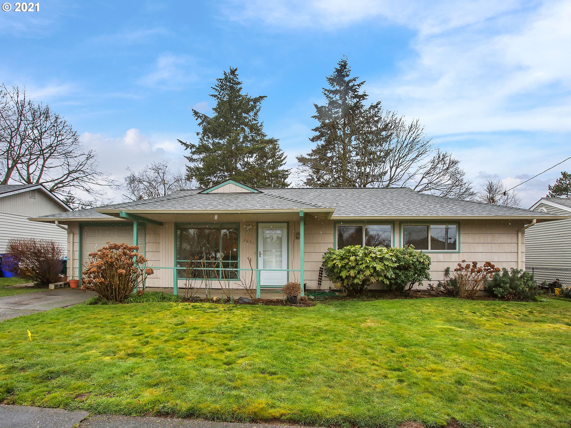 3651 Southeast 169th Place Portland, OR 97236 - Photo 1 of 32