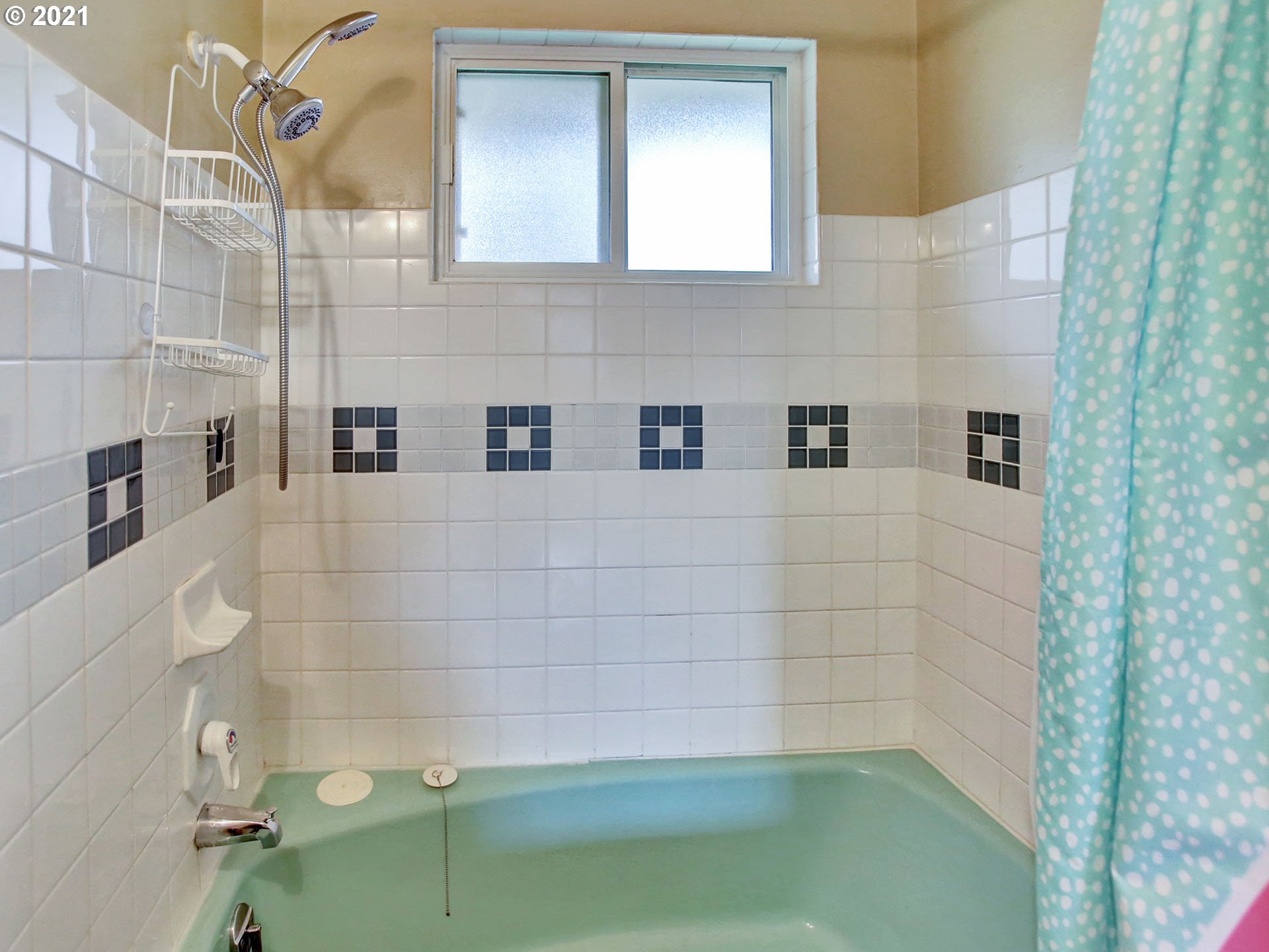 3651 Southeast 169th Place Portland, OR 97236 - Photo 19 of 32