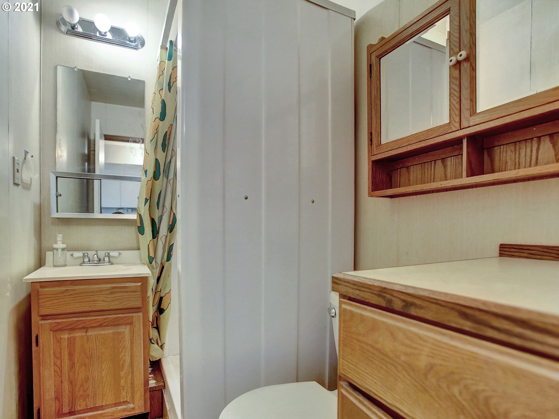 3651 Southeast 169th Place Portland, OR 97236 - Photo 26 of 32