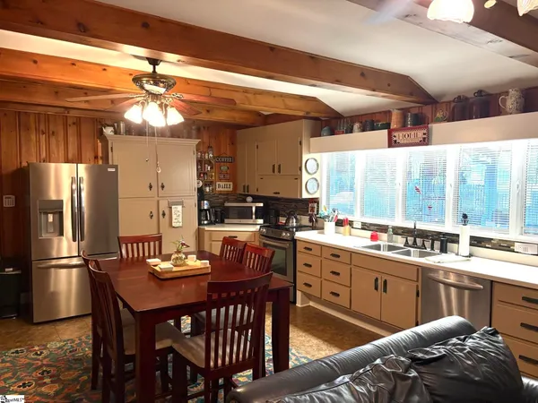 $480,000 | 323 South 1372, Woodruff, SC 29388